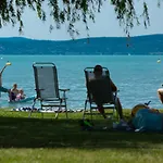 Aranypart & Camping 2*