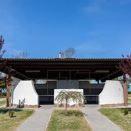 Campingplatz Aranypart &