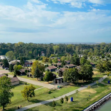 Aranypart & キャンプ場