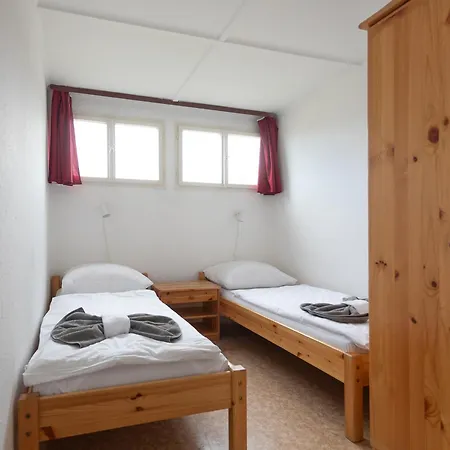 Aranypart & Campingplatz 2*