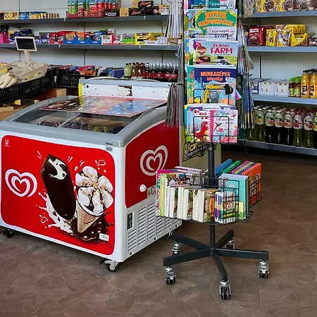 Aranypart & 营地 希欧福克