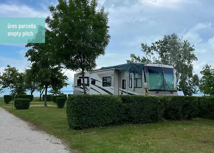 Aranypart & 希欧福克