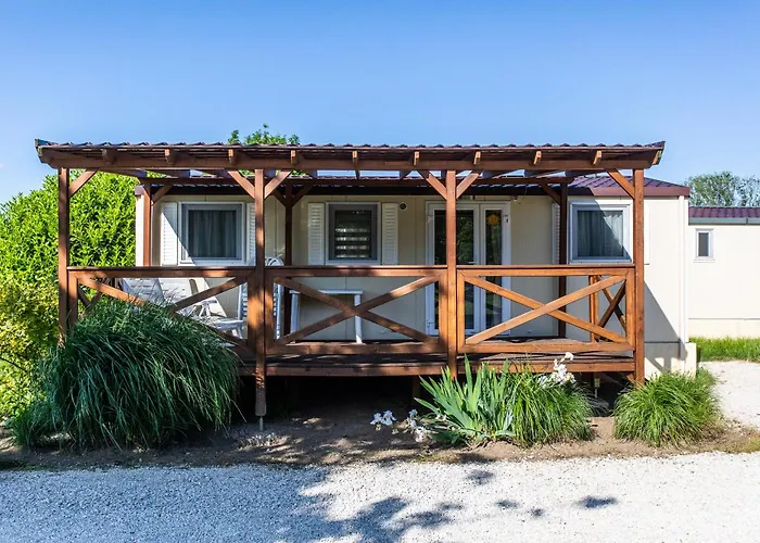 营地 Aranypart & 2*