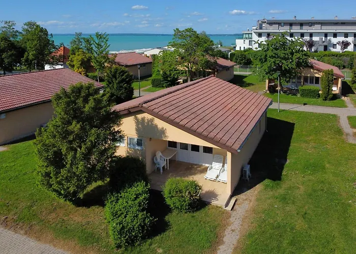 Aranypart & 营地 希欧福克