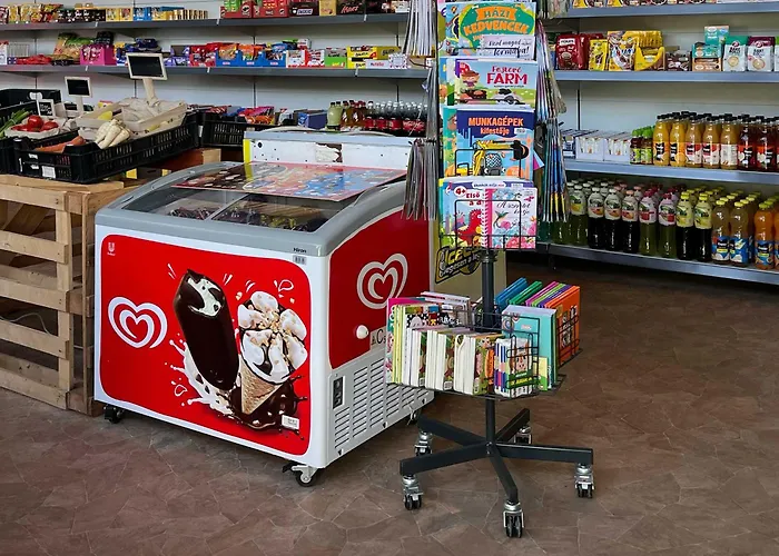 Aranypart & 营地 希欧福克