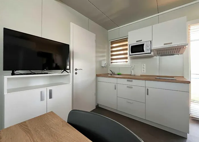 Aranypart & 营地 2*